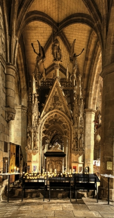 cathedrale-interieur.jpg